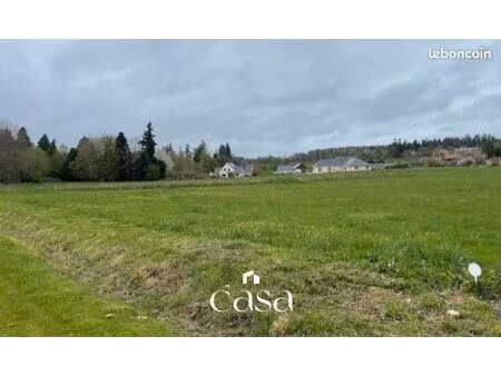 terrain 793 m² ussy