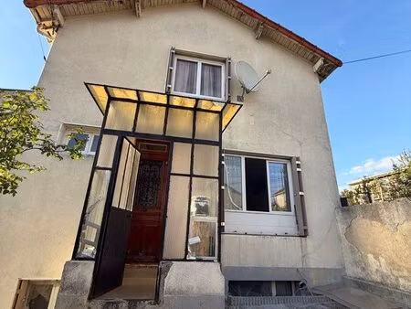 maison 9 pièces et dépendances