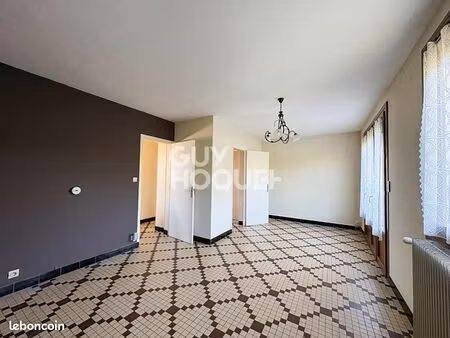 maison 4 pièces 65 m²
