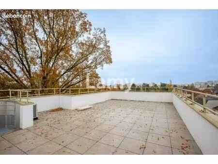 appartement 5 pièces 102 m²