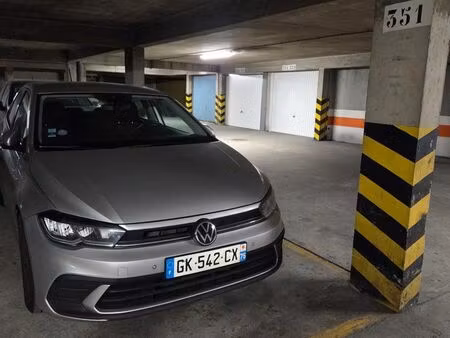 parking à louer