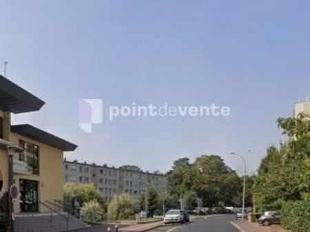 local commercial 40 m²