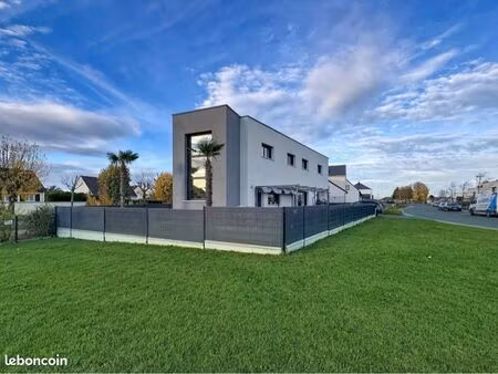 maison  cormelle le royal