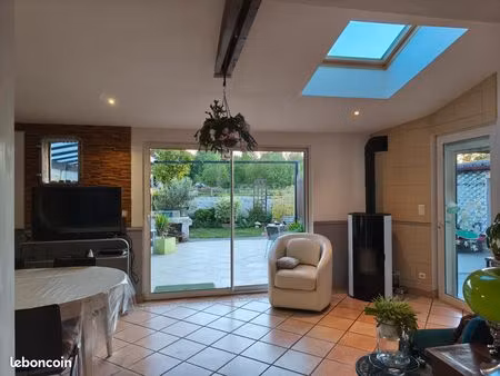 maison 5 pièces 114m² au calme