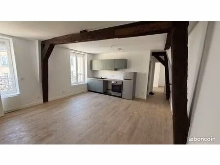 superbe 2 pièces neuf - centre piéton pontoise - vue dire l’église