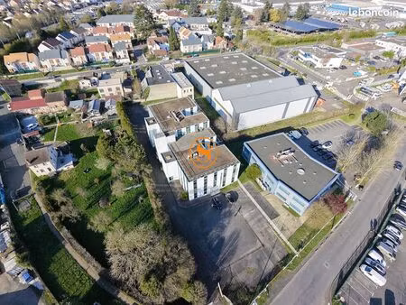 local 2180 m² baillet en france