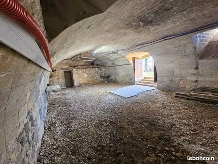 local / stockage de 75 à 80 m2 cergy à 25 minutes magny en vexin à 8 minutes gisors à 12 m