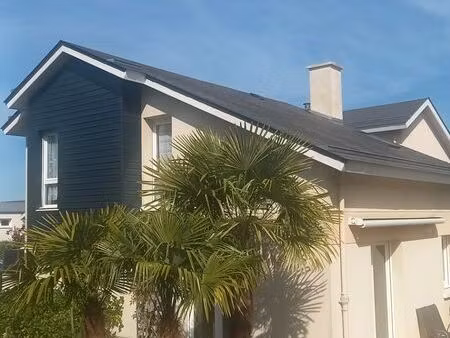 maison 5 pièces 110 m2 à lebisey