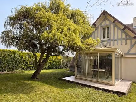 a vendre - maison au pied du golf