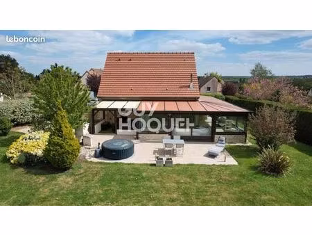 maison 5 pièces 137 m²