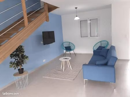 villa 3 chambres avec piscine meublée – dispo immédiate – 3 mois renouvelable