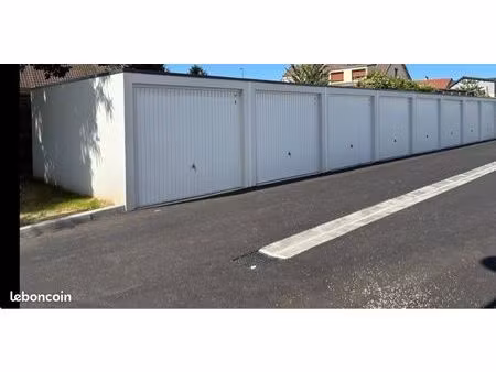 location box garage