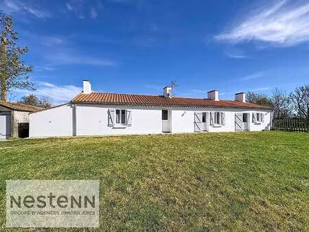 vente maison à saint-urbain (85230) : à vendre / 146m² saint-urbain