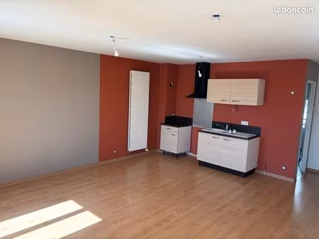 loue appartement quartier gare