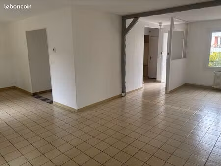 maison de 105m2 gond pontouvre