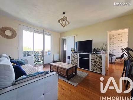appartement 4 pièces 64 m²