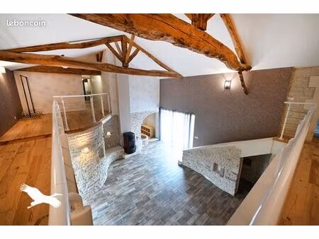 longère 6 pièces 226 m²