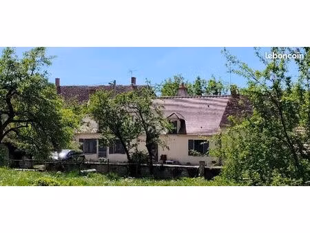 maison 7 pièces 167 m²
