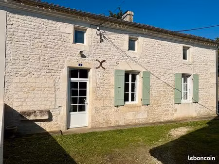 maison charentaise 2 pièces - 77 m2