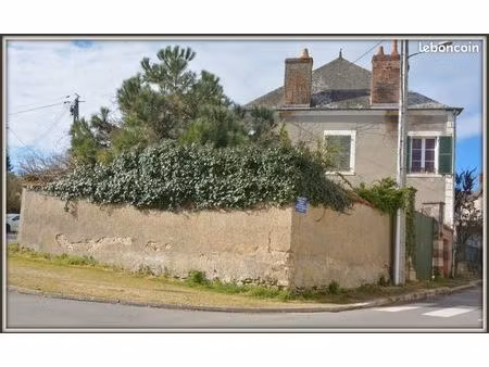 maison 7 pièces 19 m²