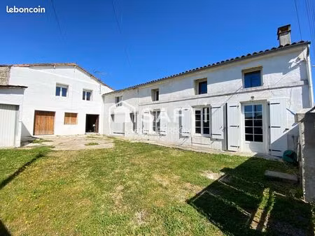 maison 9 pièces 130 m²