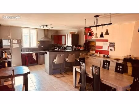 ? maison familiale 190 m² – 4 chambres – garage – piscine –