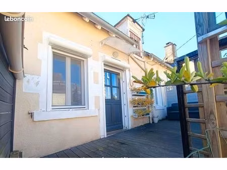 maisonnette terrasse et jardin