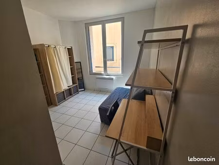 studio meublé - hypercentre de bourges