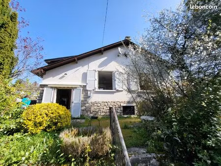 maison 4 pièces 80 m²