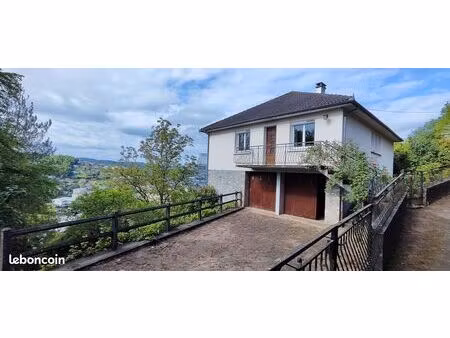 maison idealement située avec fort potentiel
