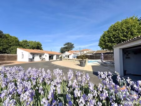 propriété 7 pièces 188 m²