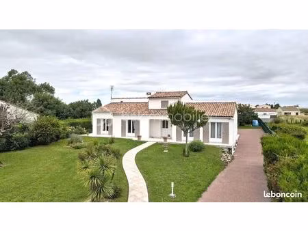 maison 6 pièces 171 m²