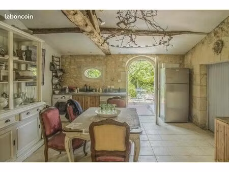 propriété 15 pièces 615 m²