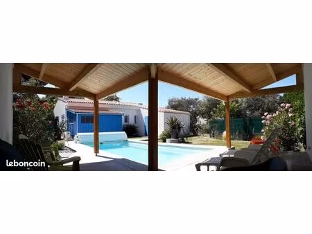 maison de charme avec piscine proche plage et forêt
