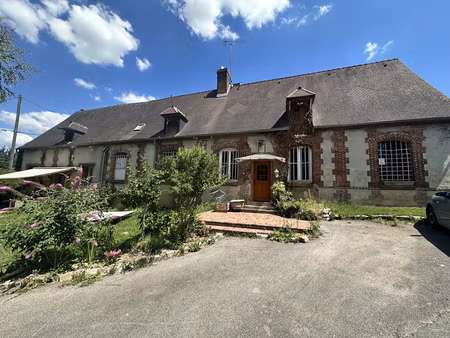 un véritable havre de paix aux portes du vexin – corps de ferme avec fort potentiel maison