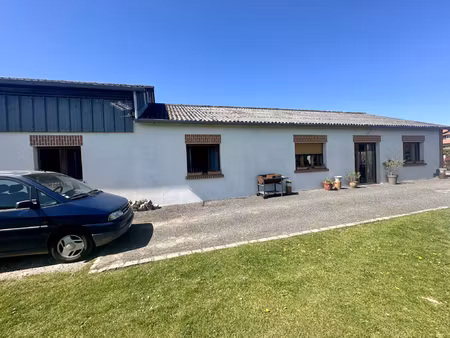 maison de plain-pied avec grand bâtiment idéal artisan ou