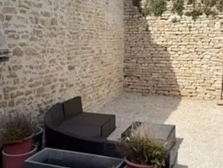 maison de village à ars-en-ré (17590)