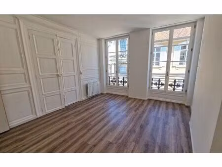location appartement  32.7 m² t-2 à auxerre  470 €