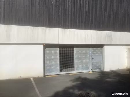 place de parking / parking résidence souterrain