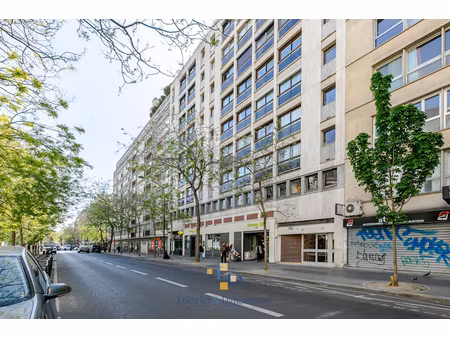 quatre pieces parking