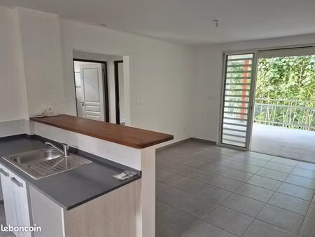 t3 meublé en écrin de verdure – calme & sécurisé – proche commodités