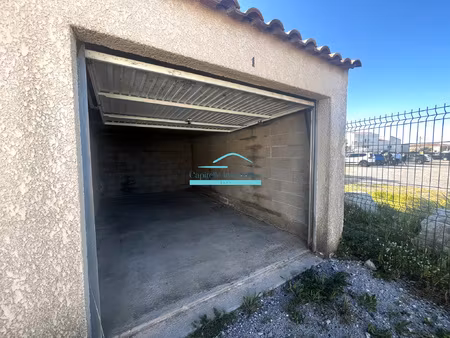 frontignan plage  garage sécurisé