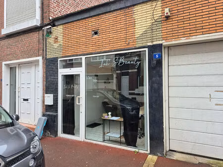 lens centre local commercial 51m²