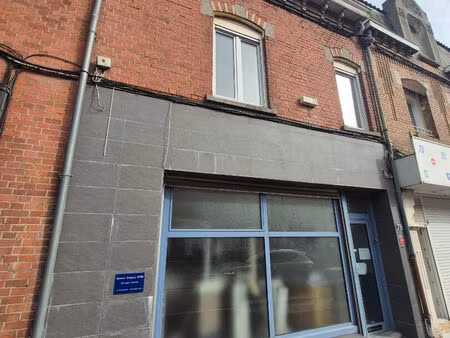 à vendre ? immeuble mixte avec local professionnel et beau duplex - emplacement n°1