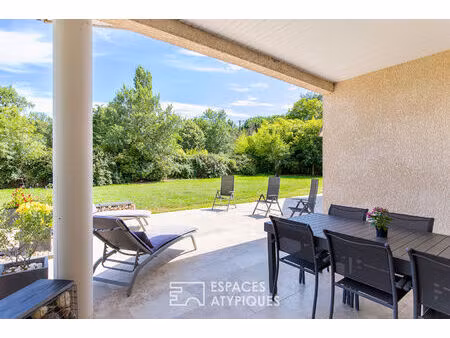 maison d'architecte dans son écrin de verdure à 45 min de toulouse