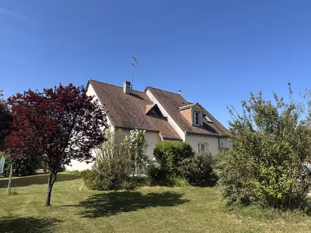 120 m2 - 4 chambres - 2470 m2 de terain