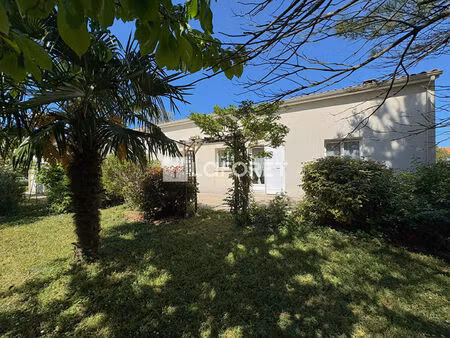 maison de plain-pied à saintes (17100)