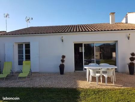 soubise maison de plain-pied  90 m²  avec terrasse et jardin  proche centre-ville