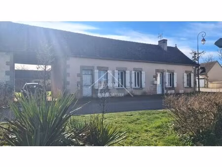 maison de village avec dépendances et jardin  agonges