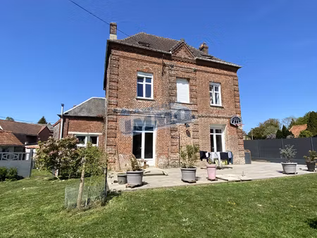 grande maison de village rénovée secteur de tincques